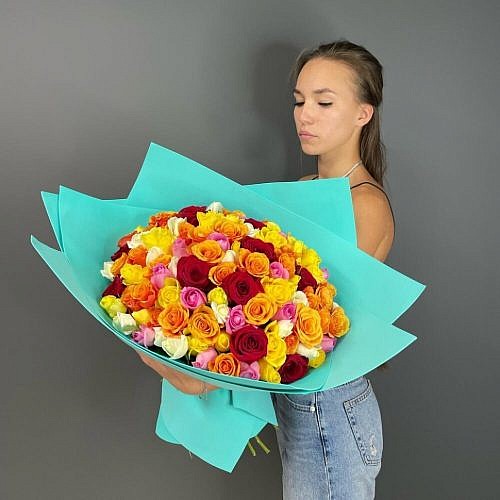 101 роза желтая белая персиковая оранжевая