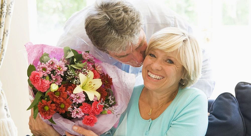 Букет женщине на 55 лет